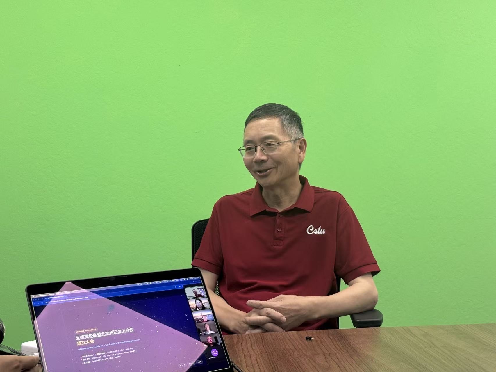 圖：加州科技大學秦校長在成立大會現場
